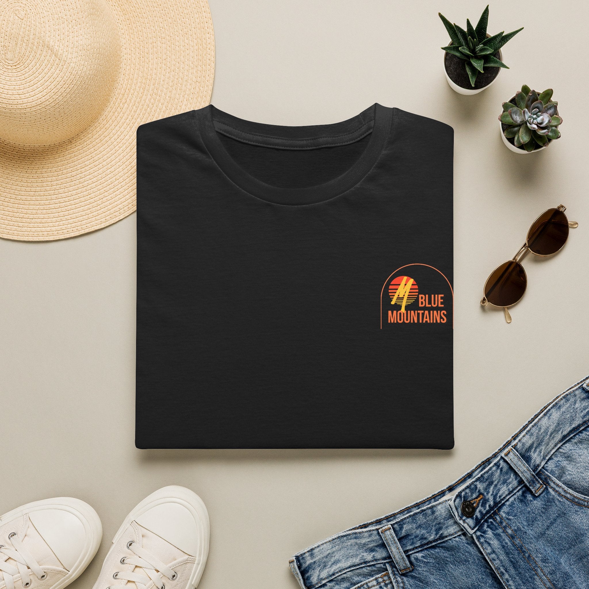 Blue Mountains Three Sisters Graphic T-Shirt